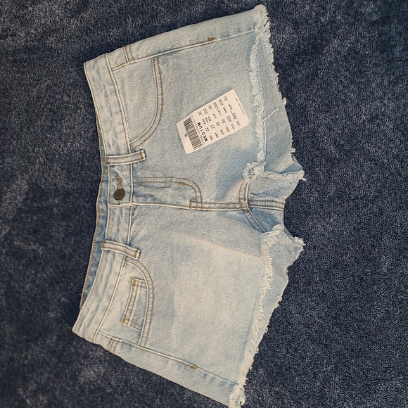 NWT John Galt California Jean Shorts - Picture 1 of 4